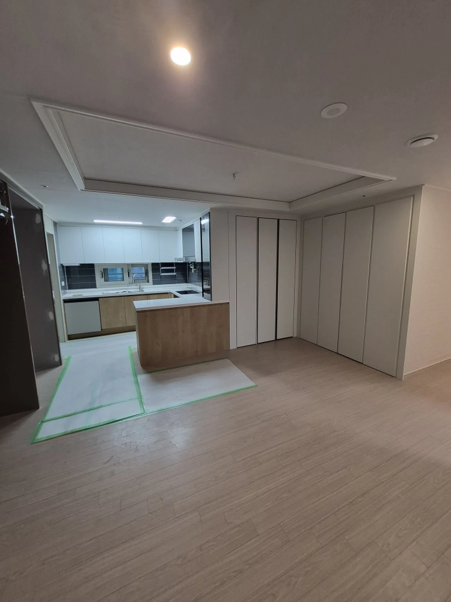 고양 고양 덕양구 29평아파트 필름시공 실크도배 현장 사진